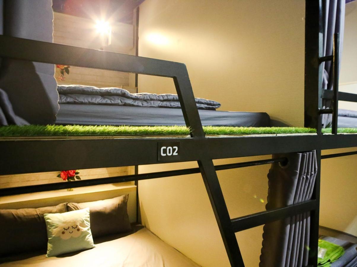 S Phuot Homestay - 3A Lam Son, Ward 2, Tan Binh District ホーチミン市 エクステリア 写真