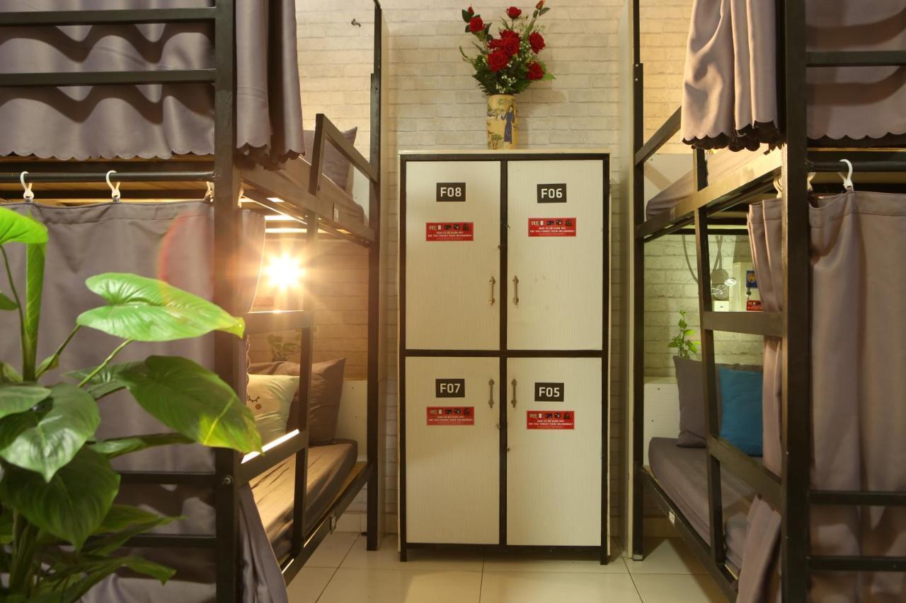 S Phuot Homestay - 3A Lam Son, Ward 2, Tan Binh District ホーチミン市 エクステリア 写真