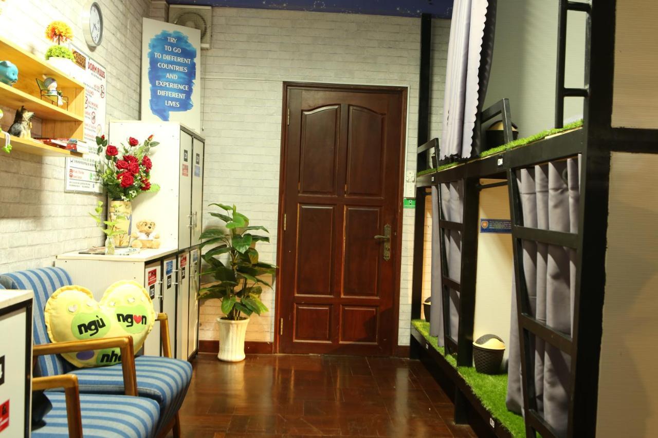 S Phuot Homestay - 3A Lam Son, Ward 2, Tan Binh District ホーチミン市 エクステリア 写真