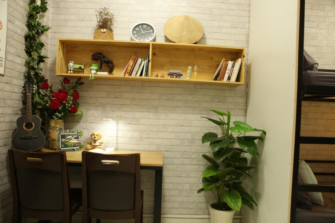 S Phuot Homestay - 3A Lam Son, Ward 2, Tan Binh District ホーチミン市 エクステリア 写真