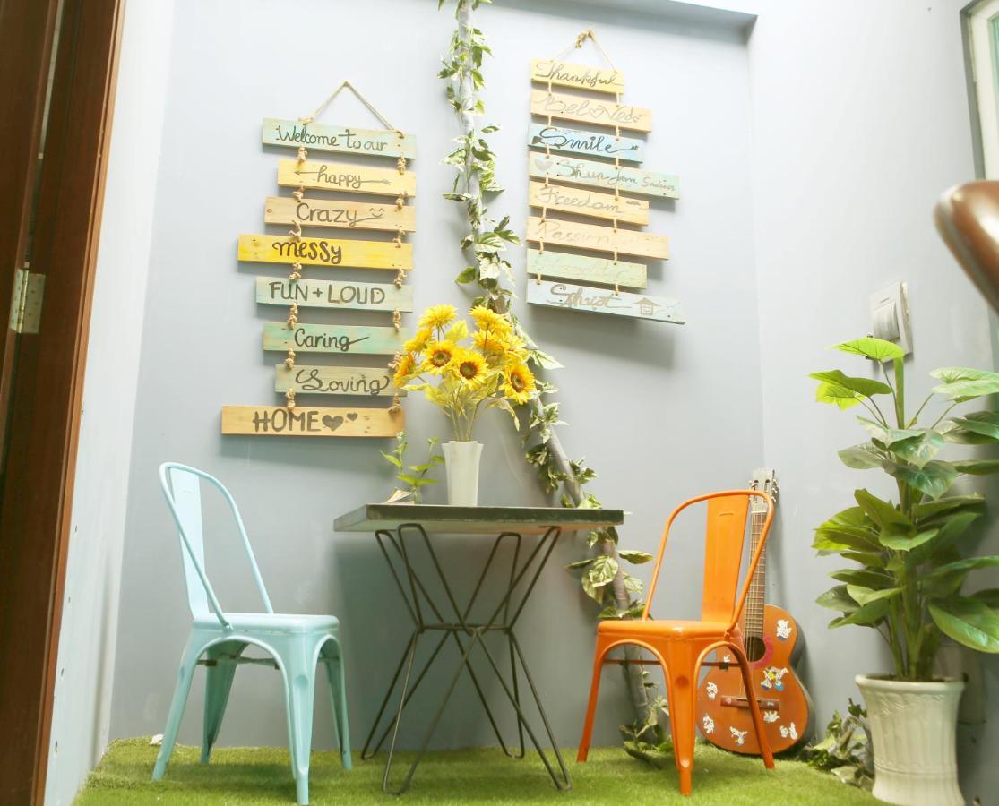 S Phuot Homestay - 3A Lam Son, Ward 2, Tan Binh District ホーチミン市 エクステリア 写真