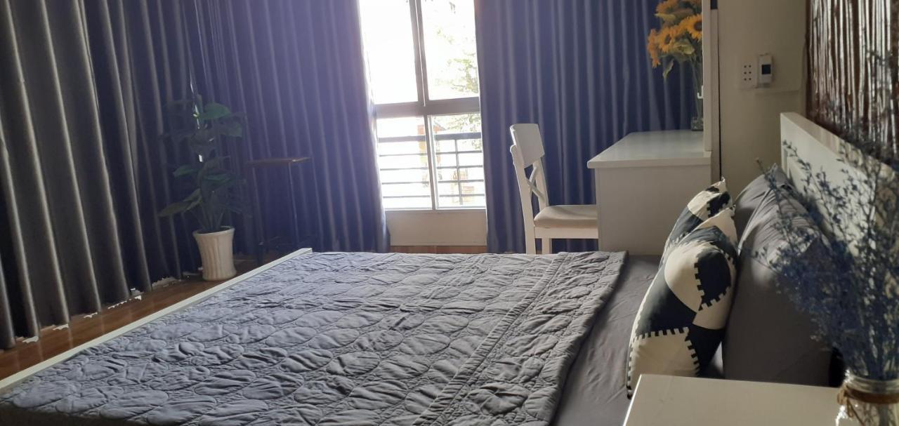 S Phuot Homestay - 3A Lam Son, Ward 2, Tan Binh District ホーチミン市 エクステリア 写真
