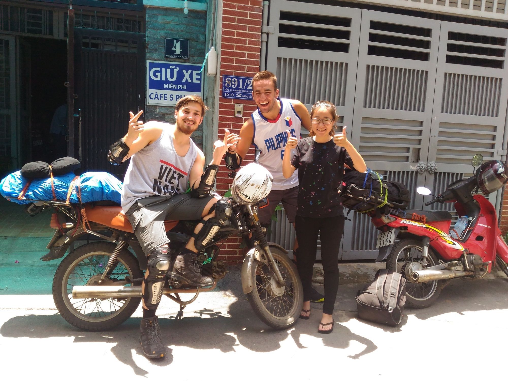 S Phuot Homestay - 3A Lam Son, Ward 2, Tan Binh District ホーチミン市 エクステリア 写真