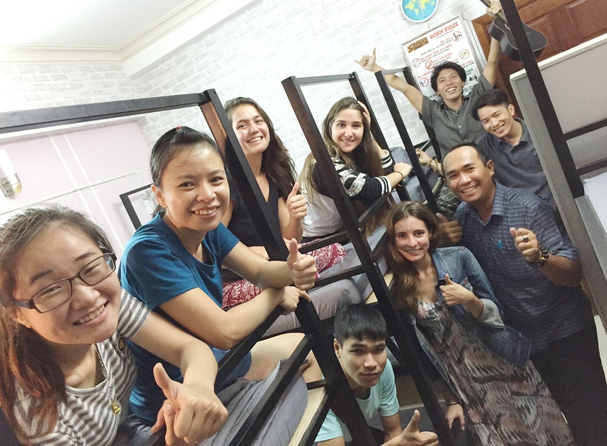 S Phuot Homestay - 3A Lam Son, Ward 2, Tan Binh District ホーチミン市 エクステリア 写真